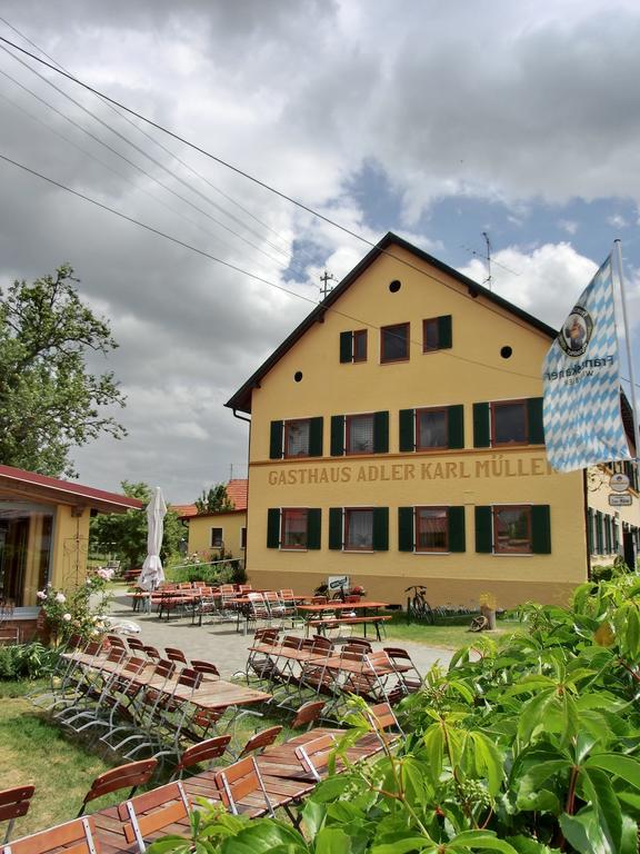 Landhotel Zum Adler Oberbechingen Esterno foto