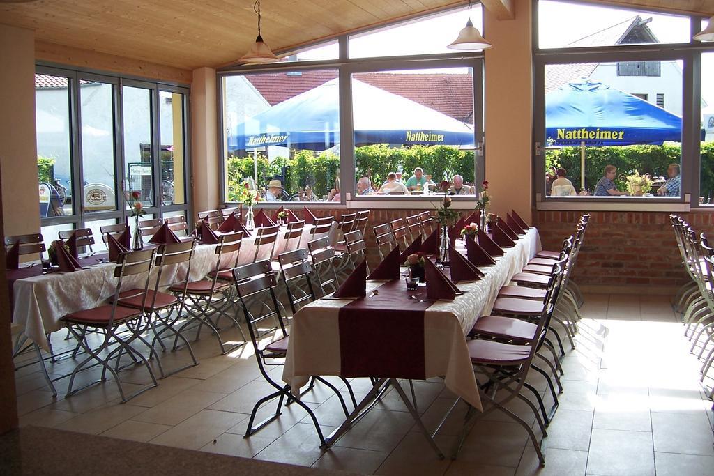 Landhotel Zum Adler Oberbechingen Esterno foto
