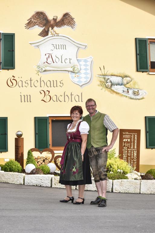 Landhotel Zum Adler Oberbechingen Esterno foto